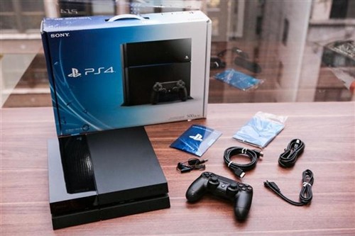 PS4最新型号发布深度解析，优缺点与我的观点